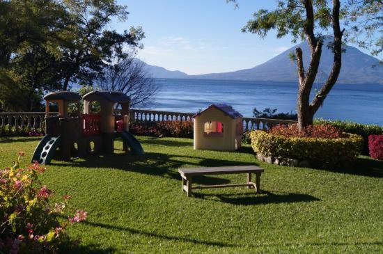 The Paradise Of Atitlan Suites - Free Breakfast Supplies Panajachel Dış mekan fotoğraf