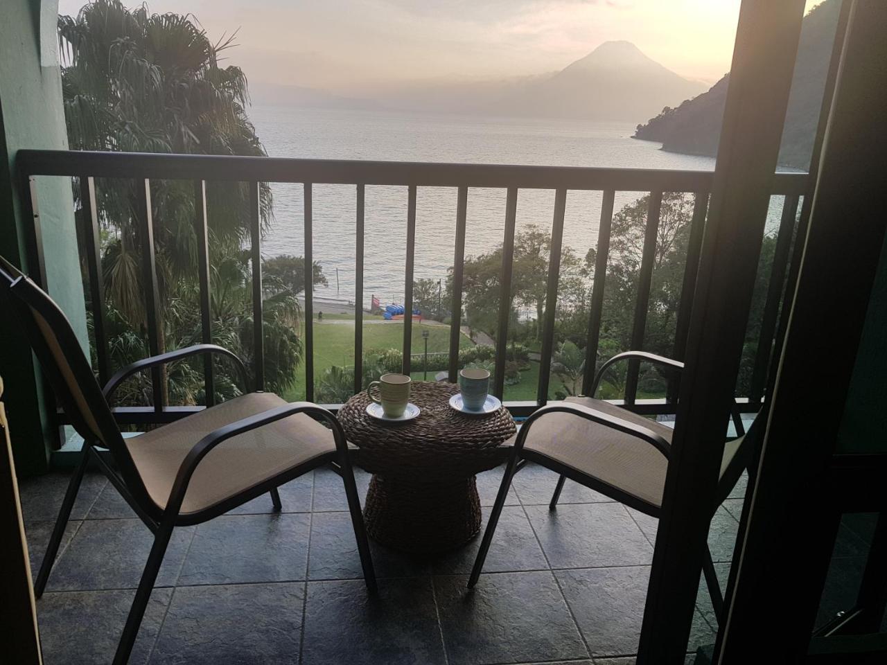 The Paradise Of Atitlan Suites - Free Breakfast Supplies Panajachel Dış mekan fotoğraf